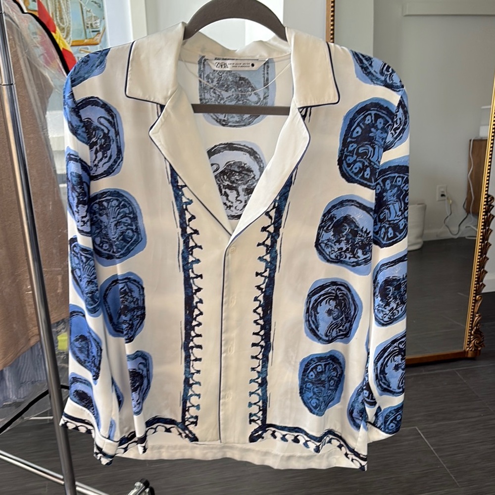 Zara White and Blue Patterned Blouse